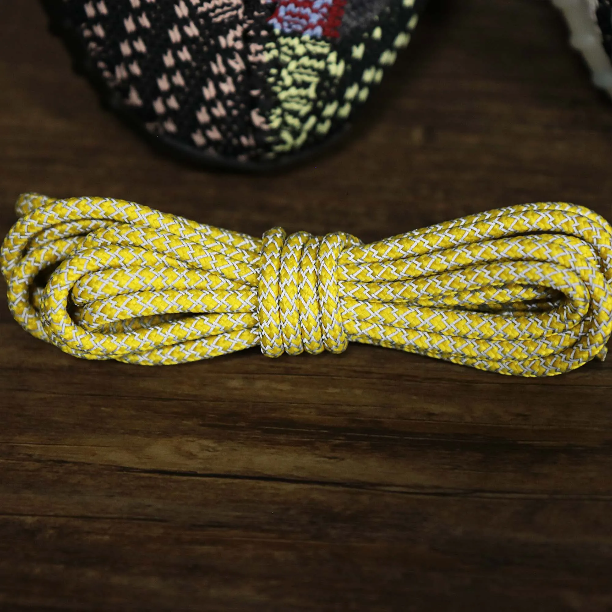 3M Reflective Yellow Solid Shoelaces with Yellow Aglets | 120cm Capswag