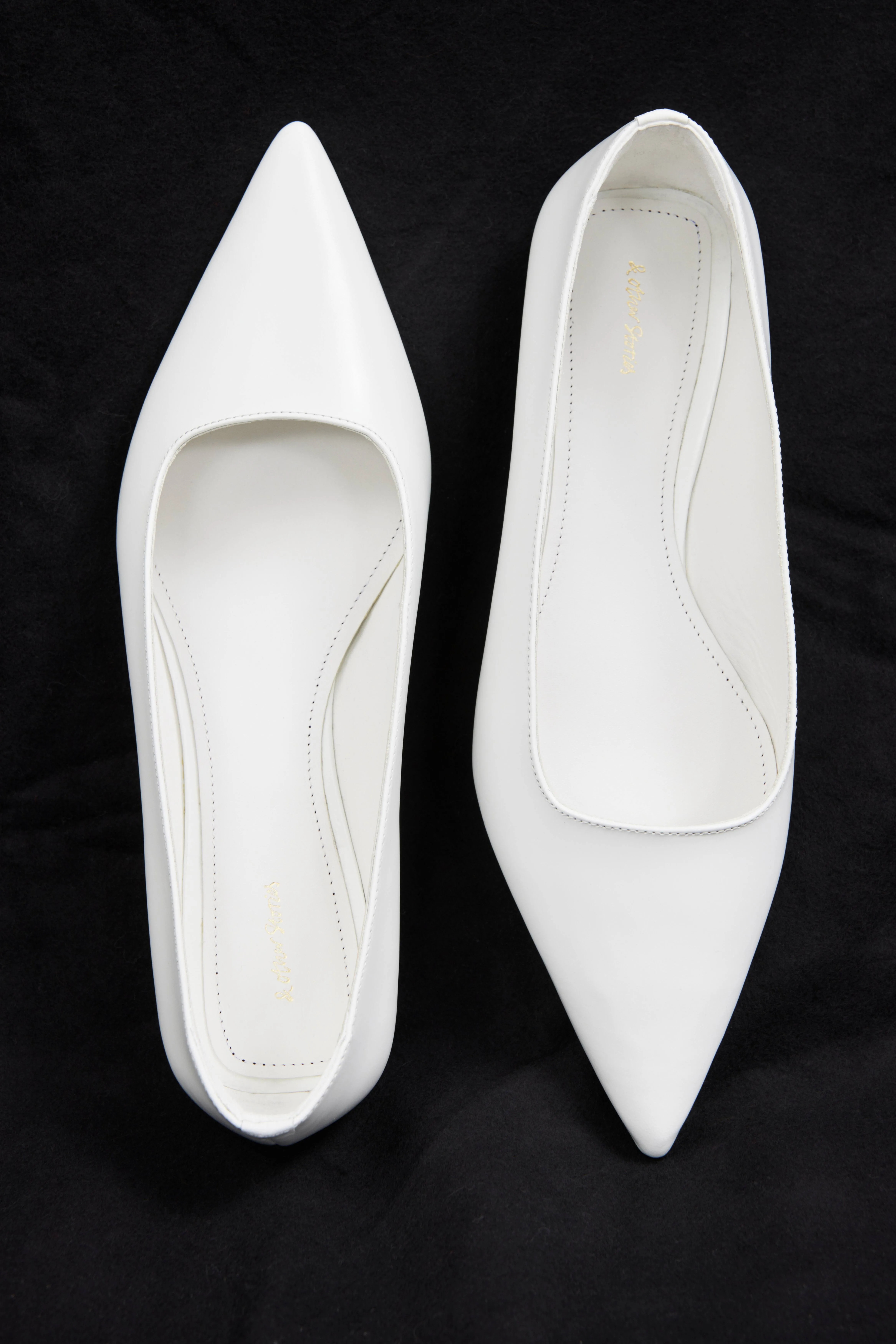 Point-Toe Ballet Flats - No heel - White - Ladies | H&M GB