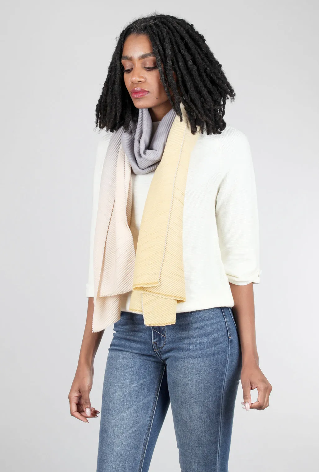 Toasty Fun Ombre Scarf, Sand/Cream