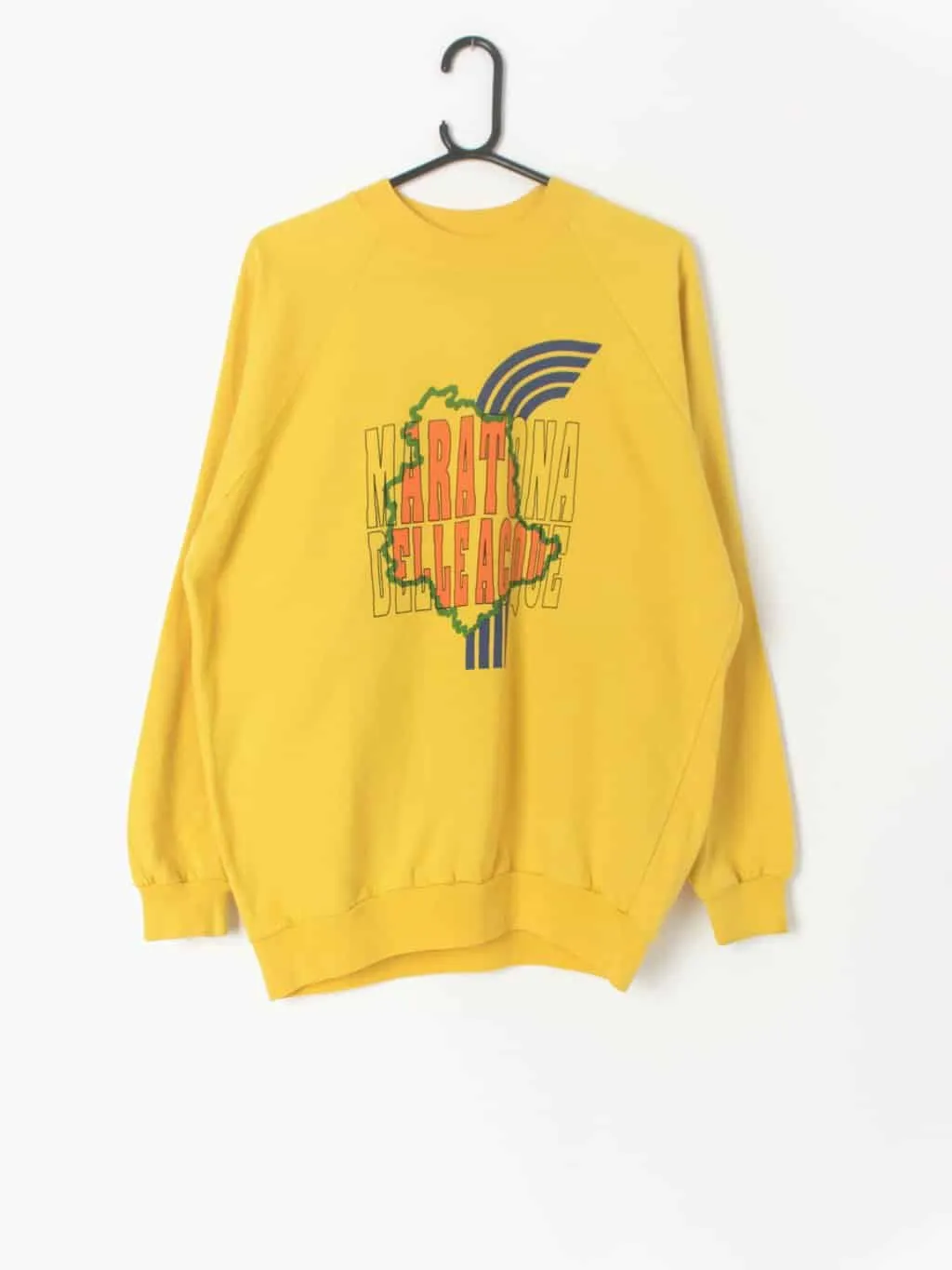 Vintage graphic sweatshirt in yellow with maratona delle acque Italian marathon print – Small / Medium